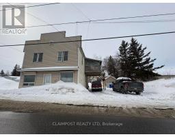 <div class="price">$275,000</div> 5865 King Street, Timmins<br><div style="margin-bottom:8px;"><small>Claimpost Realty Ltd</small></div><div class='bed_bath'>5 Bed | 2 Bath</div>