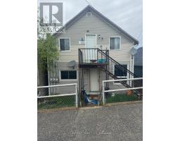 <div class="price">$325,000</div> 85 Fourth Avenue, Timmins<br><div style="margin-bottom:8px;"><small>Claimpost Realty Ltd</small></div><div class='bed_bath'>4 Bed | 4 Bath</div>