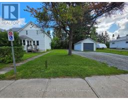<div class="price">$729,000</div> 452-454 Fifth Avenue, Black River-Matheson<br><div style="margin-bottom:8px;"><small>Claimpost Realty Ltd</small></div><div class='bed_bath'>4 Bed | 5 Bath</div>