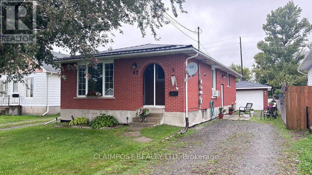 42 MONETA AVENUE, Timmins, Ontario