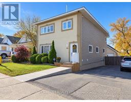<div class="price">$435,000</div> 169 Spruce Street N, Timmins<br><div style="margin-bottom:8px;"><small>Claimpost Realty Ltd</small></div><div class='bed_bath'>5 Bed | 3 Bath</div>